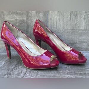 Bandolino patent leather peep toe pumps ruby red 3” heel 8.5